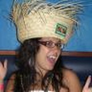 Meet your Posher, Adrienne